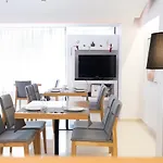 Aparthotel Loft 3*