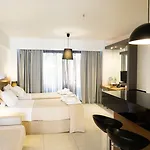 Aparthotel Loft 3*