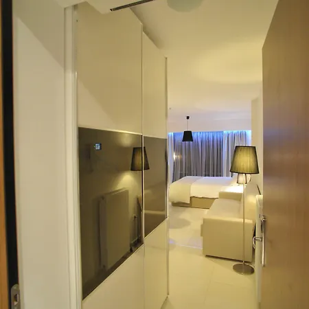 Loft Hotel apartamentowy 3*