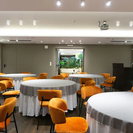 Loft 公寓式酒店 3*