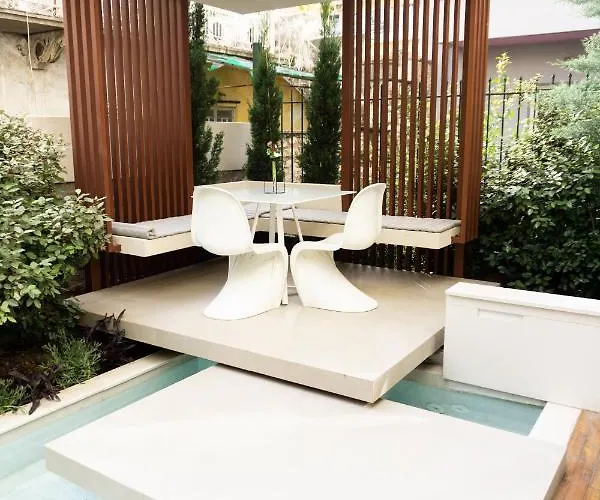 Loft מלון דירות