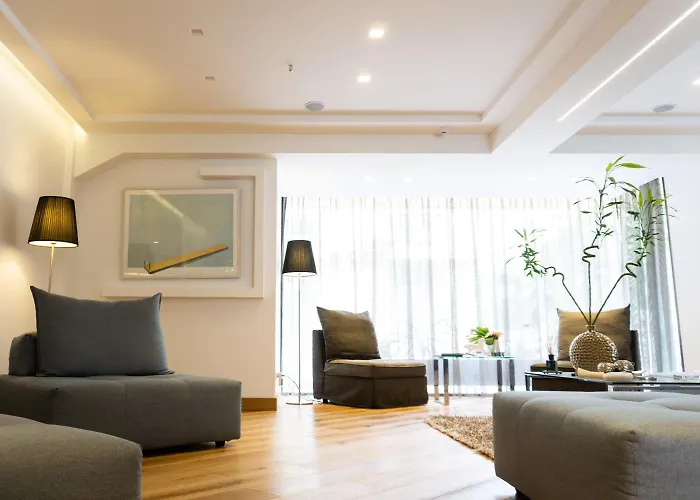 מלון דירות Loft 3*